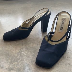 VINTAGE “Sam & Libby” Midnight Black Leather Double Ankle Strap Platform Pumps